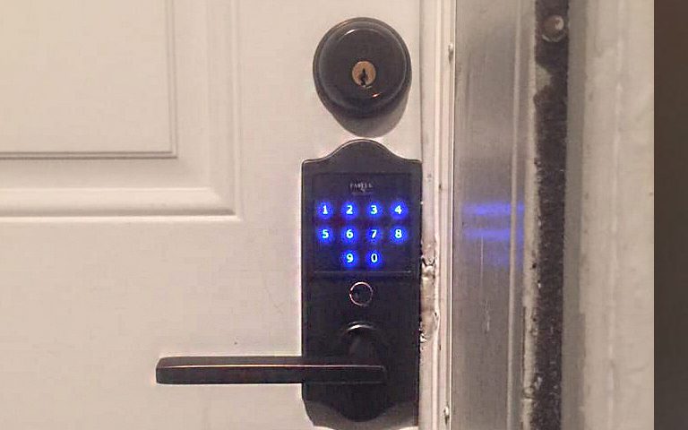 Locksmith For Businesses service in Houston